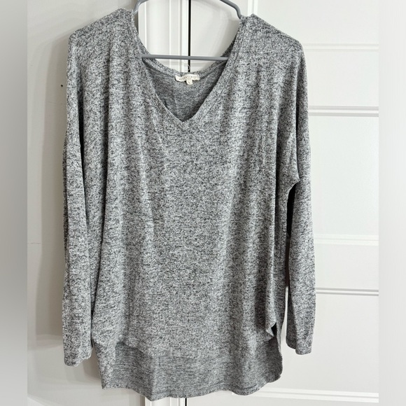 Grey Long Sleeve Basic Top - Picture 1 of 2